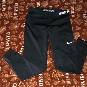 Nike Plus size leggings